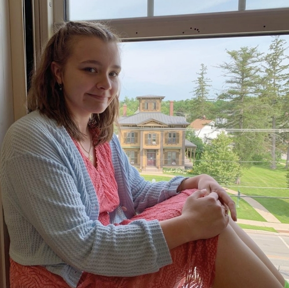 Meet your Posher, Jaiden - Picture 3 of 4